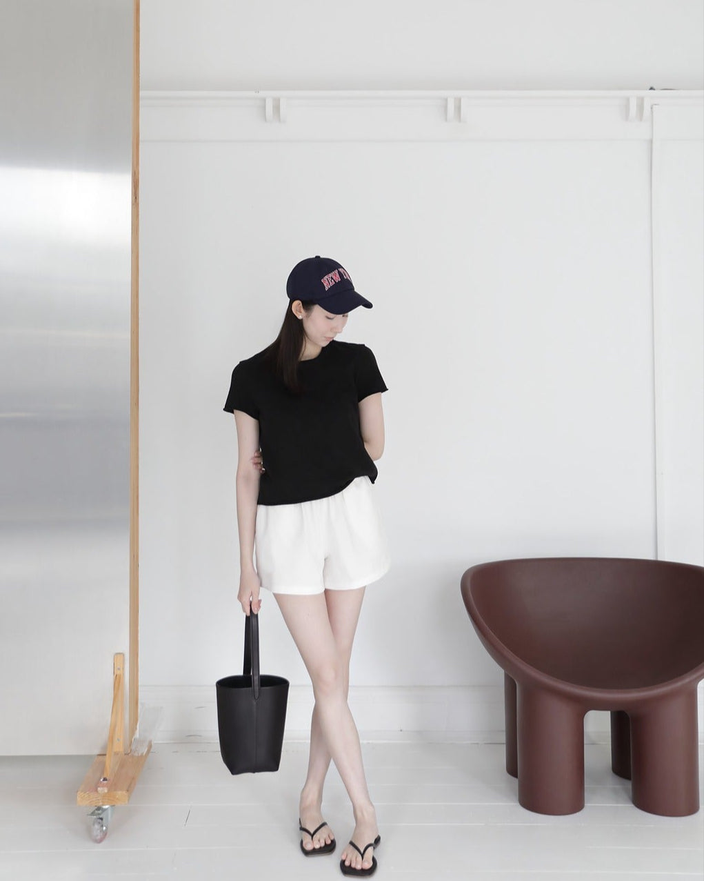The Lune Shrunken Tee