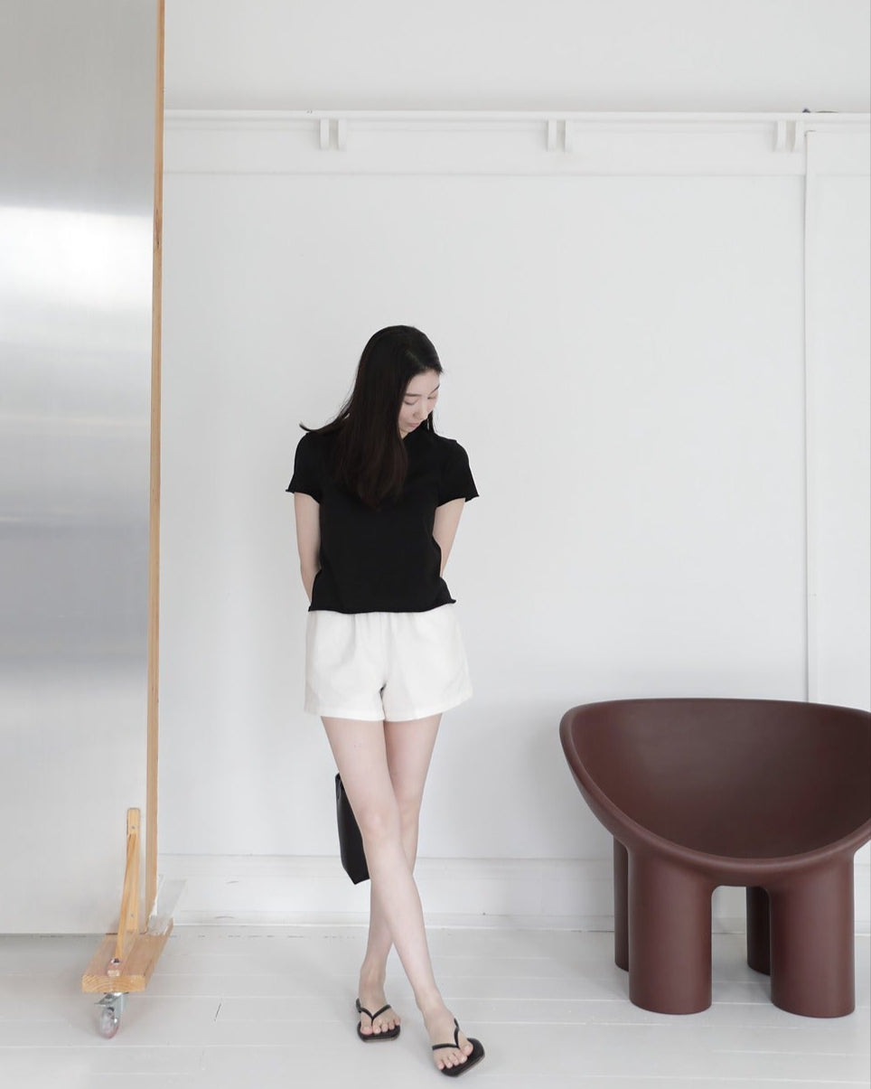 The Lune Shrunken Tee
