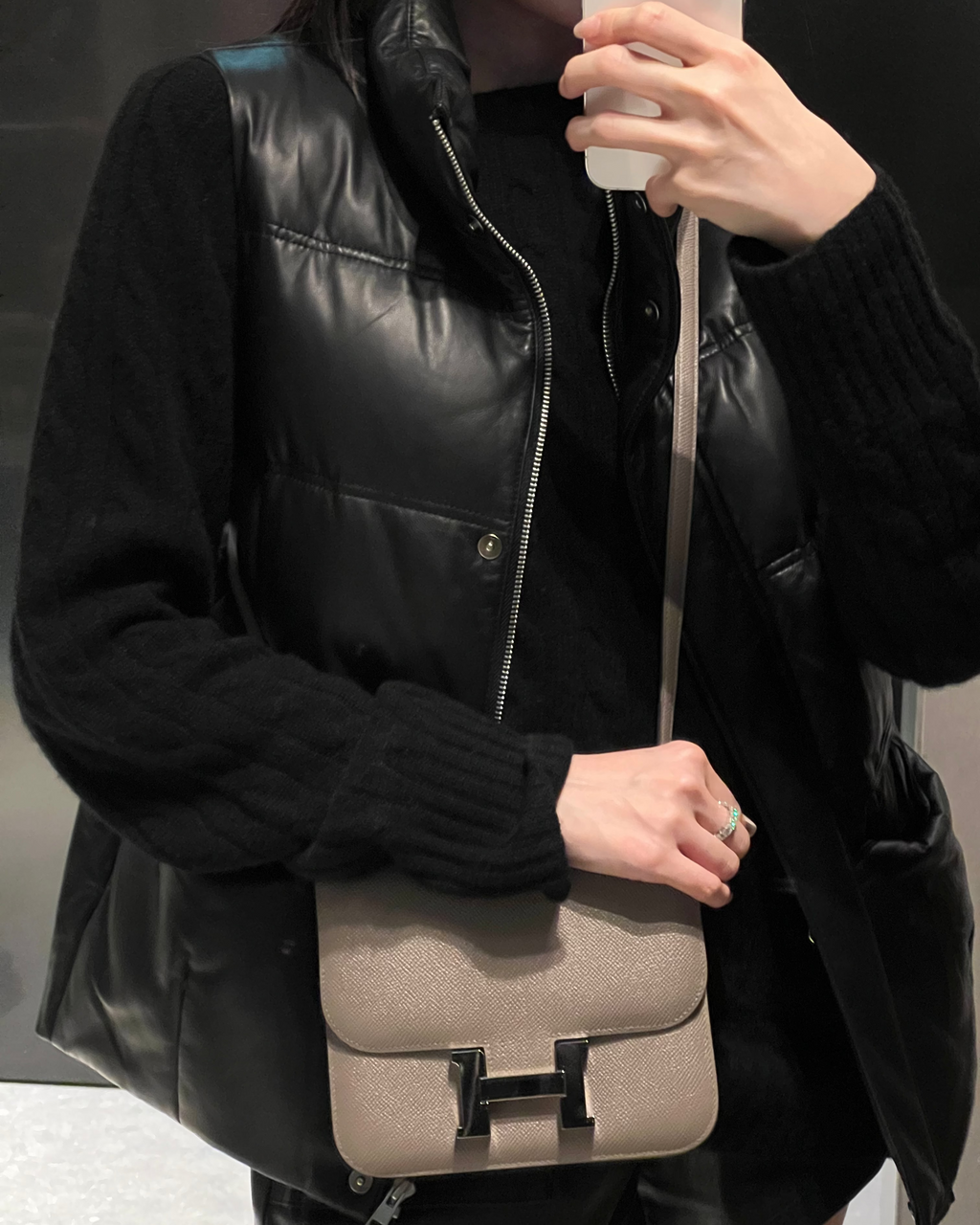 Cable-Knit Cashmere Crewneck