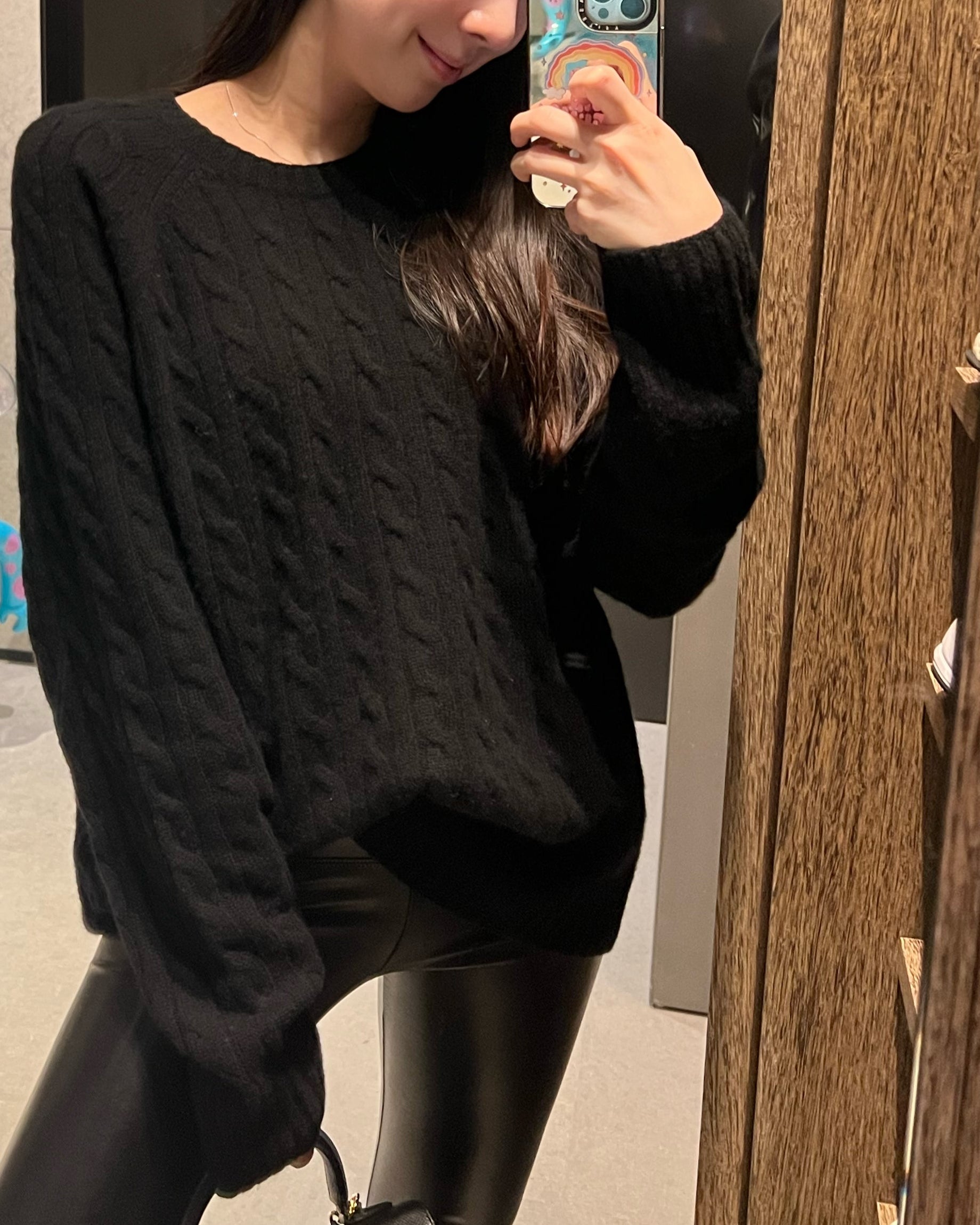 Cable-Knit Cashmere Crewneck