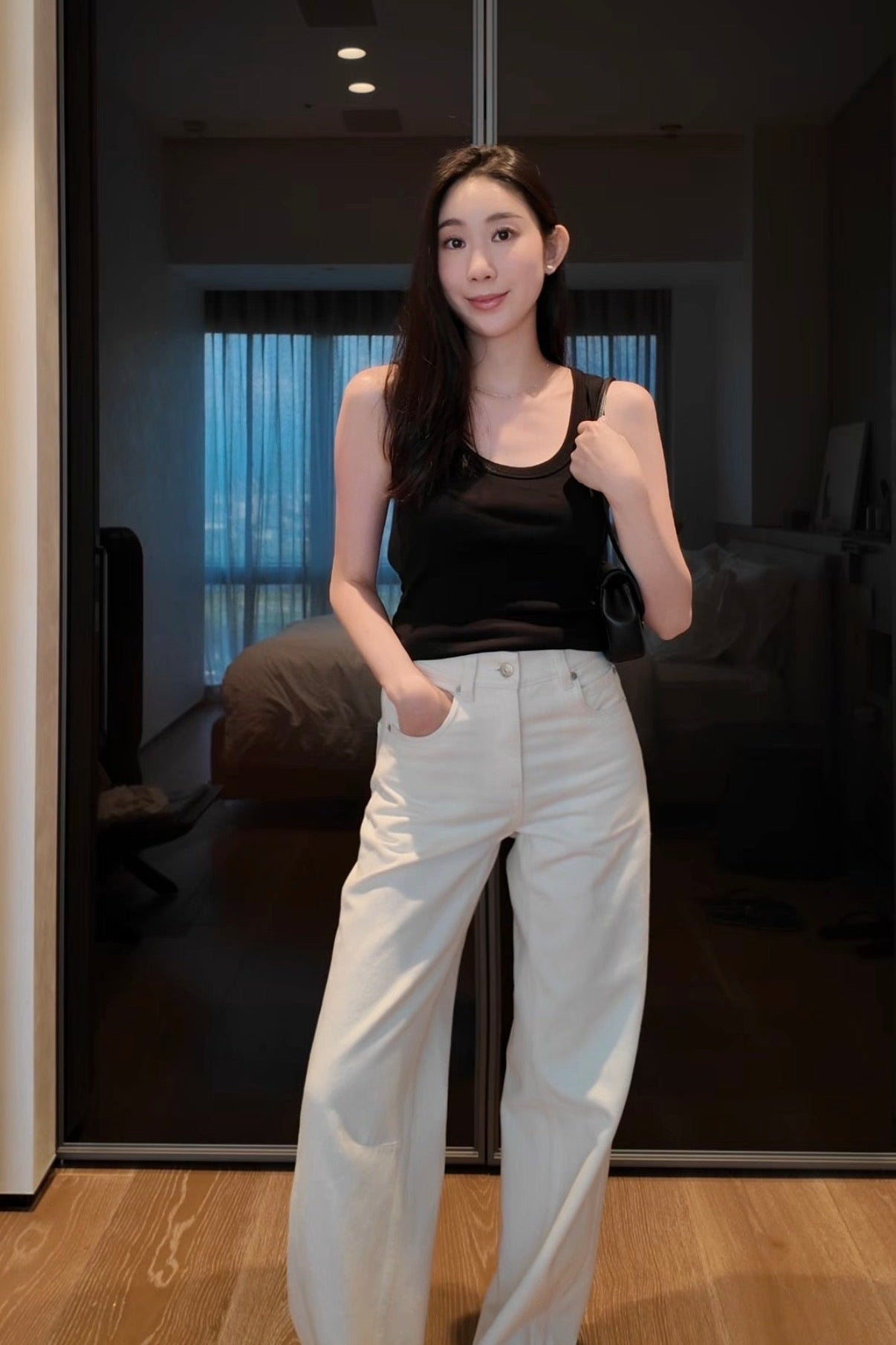 The Noah Barrel Jean