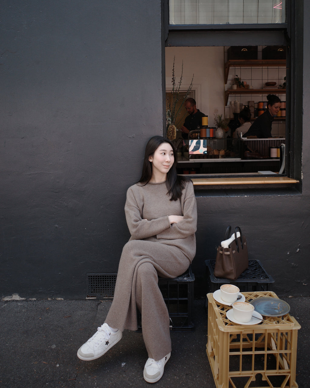 The Anah Thick Cashmere Wide-Leg Trouser