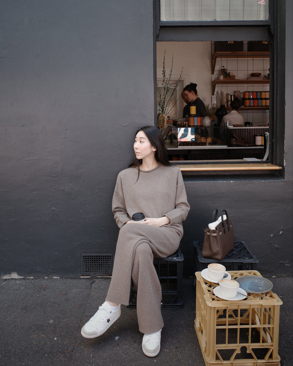 The Anah Thick Cashmere Wide-Leg Trouser