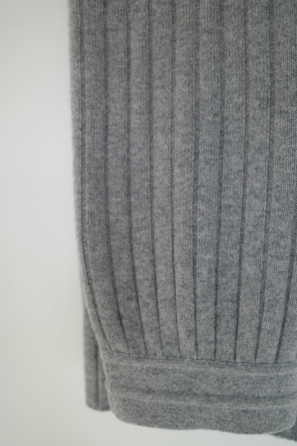  純山羊絨高腰坑長褲 (灰色)