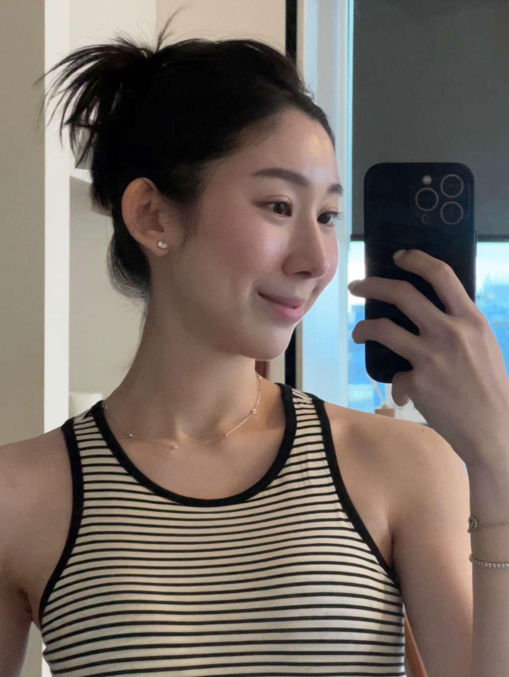 7 Round Diamond Necklace