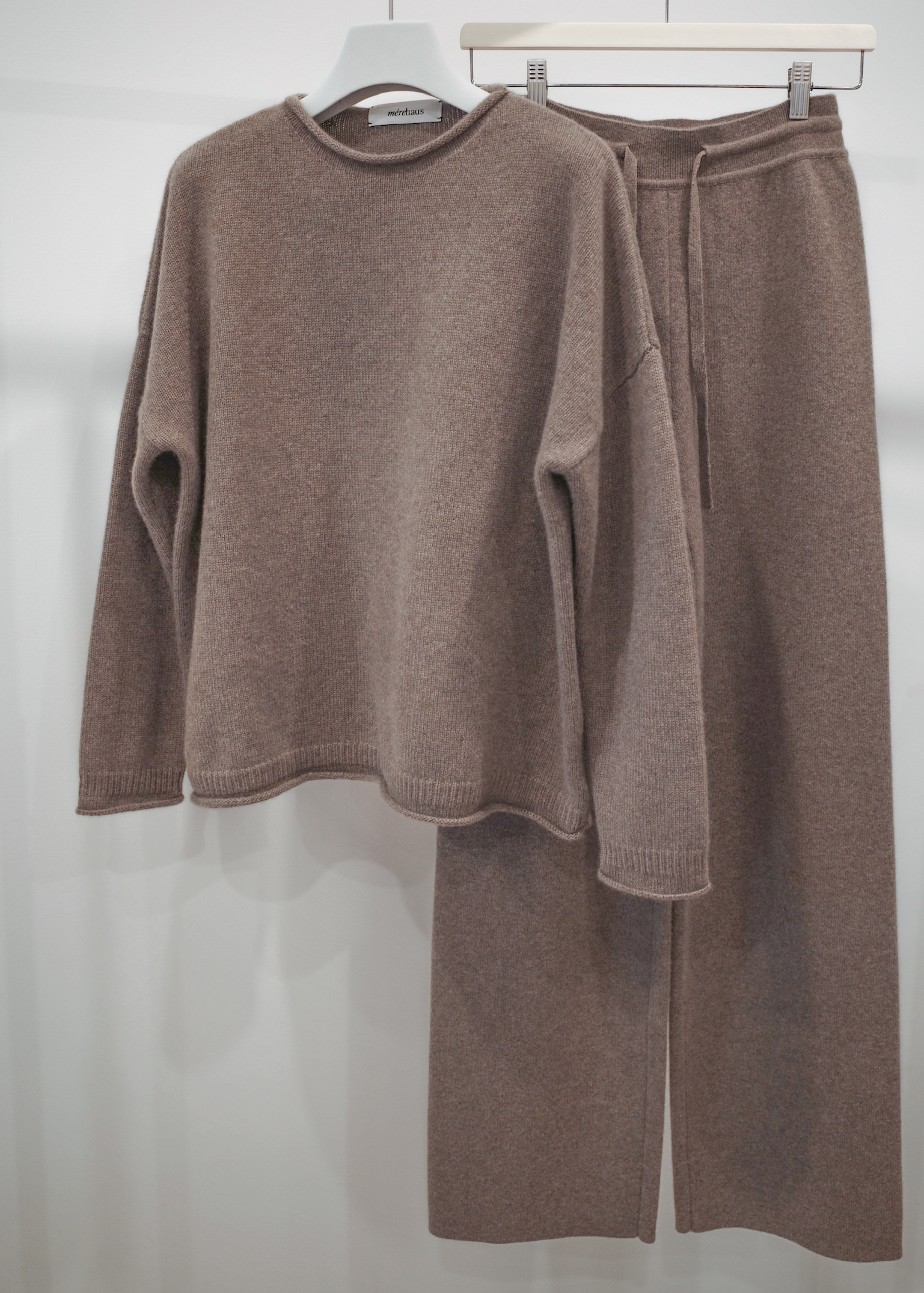 The Anah Thick Cashmere Wide-Leg Trouser