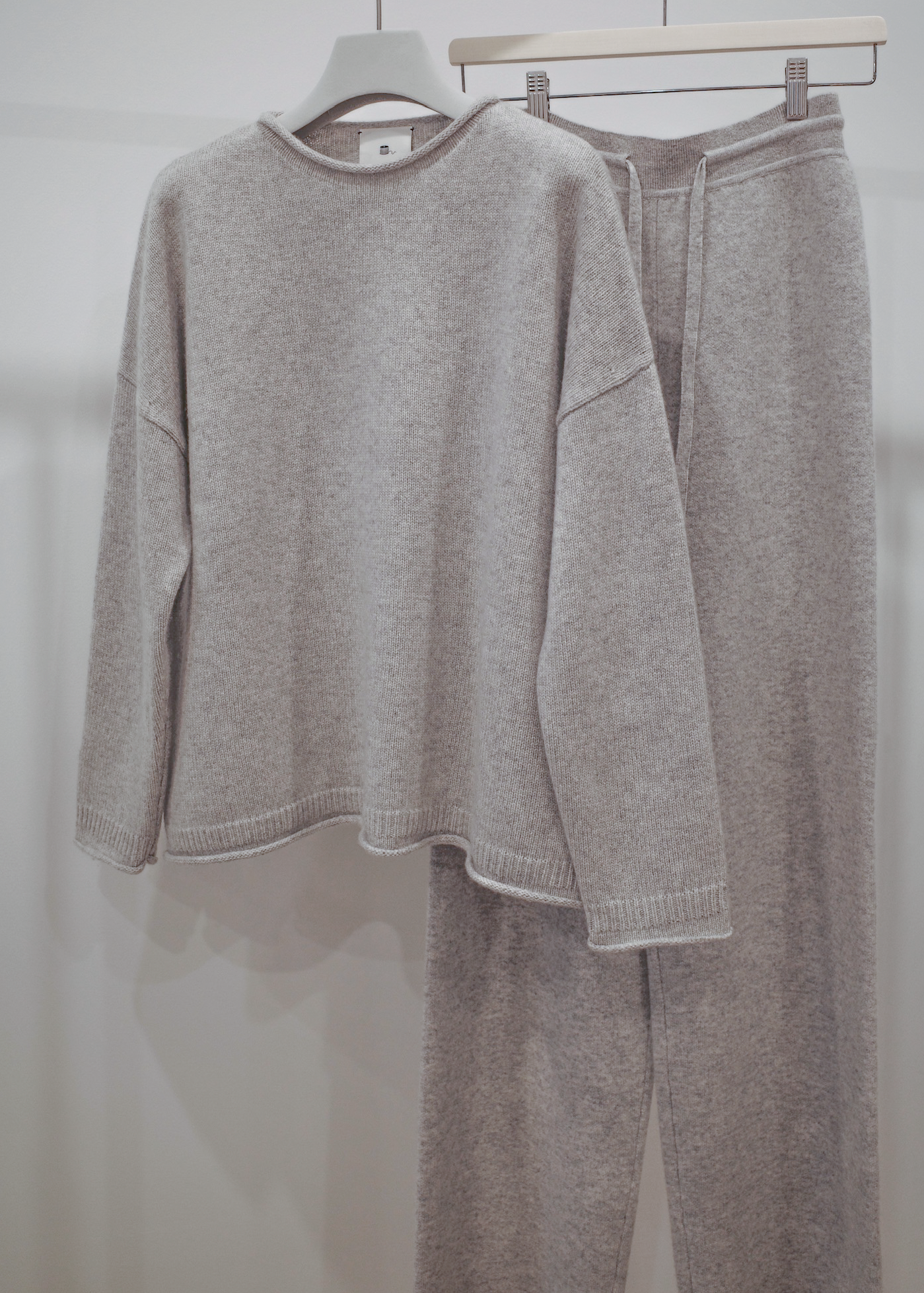 The Amara Cashmere Sweater