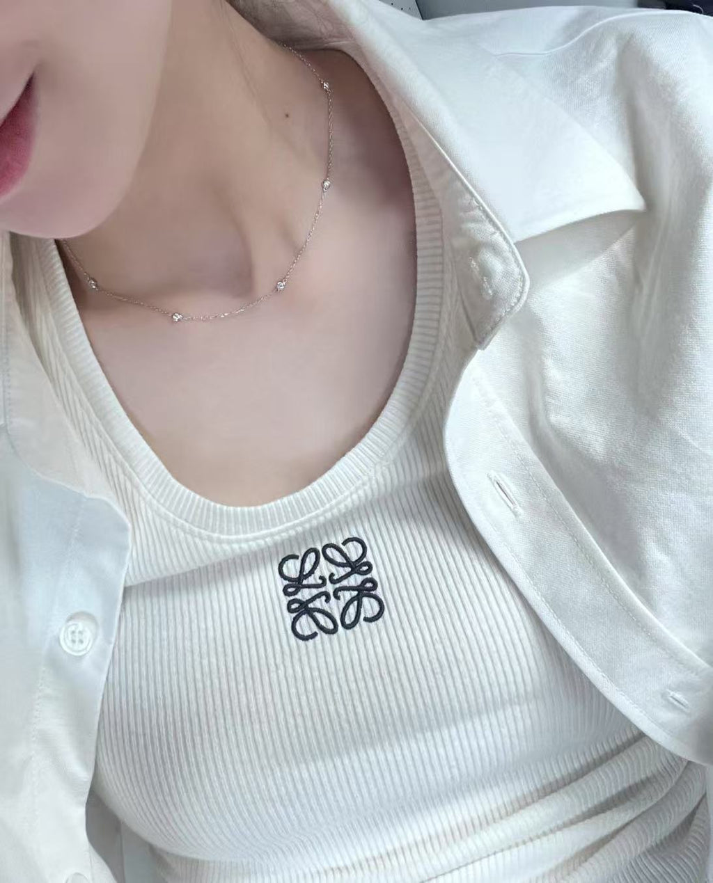 7 Round Diamond Necklace