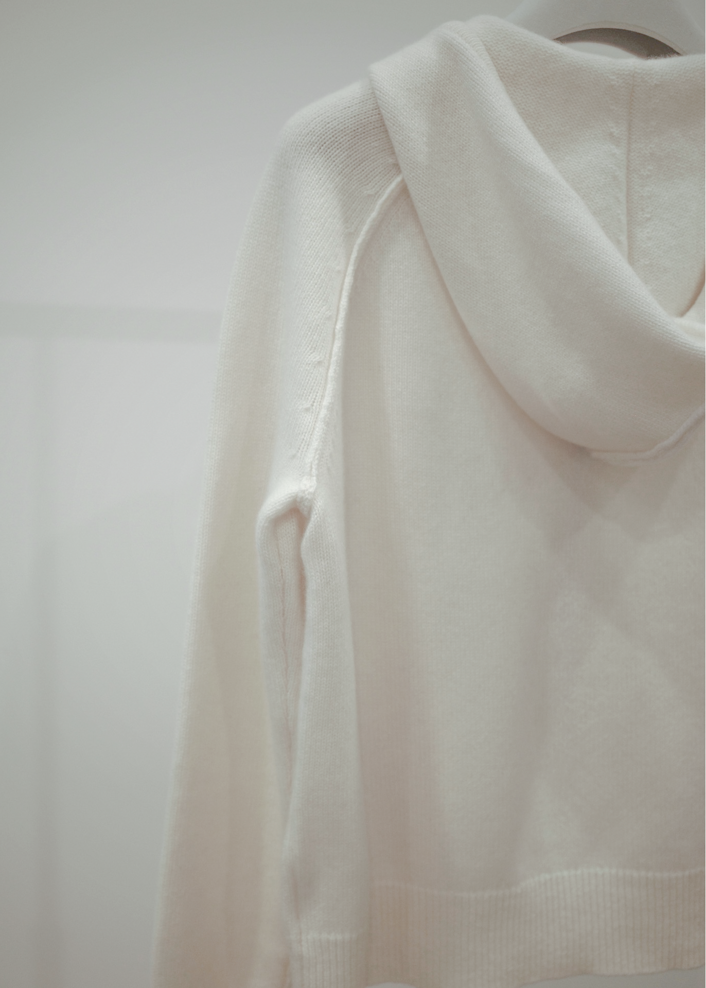 The Leila Cashmere Relaxed-Fit Zip Jacket